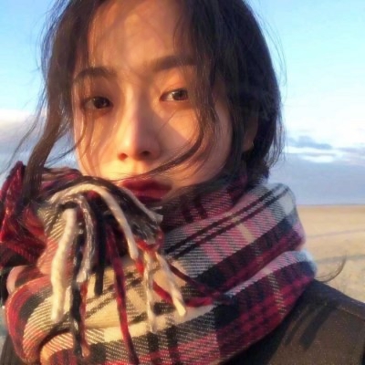 伤感图片高清头像女生