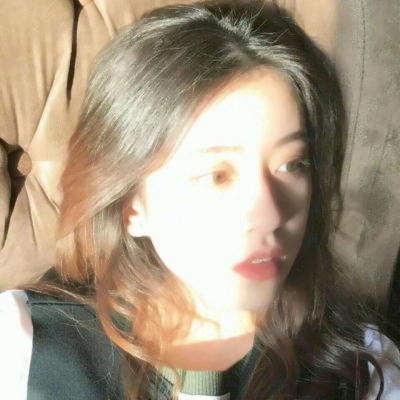 伤感图片高清头像女生