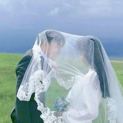情侣头像婚纱照一对两张浪漫图片