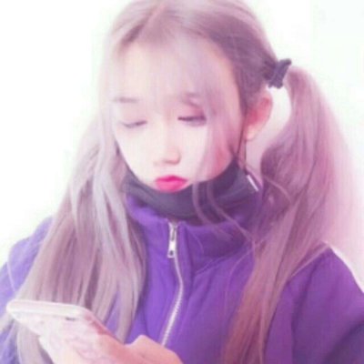 真人女生头像唯美梦幻紫色系