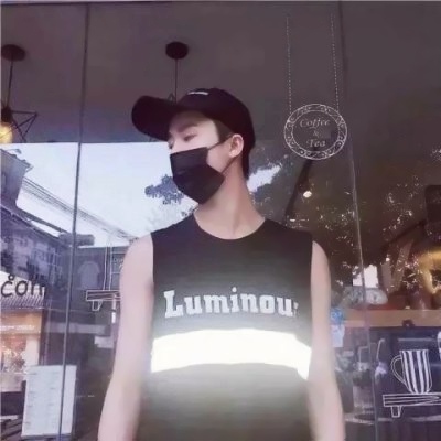 qq情侣头像一男一女两张真人图片