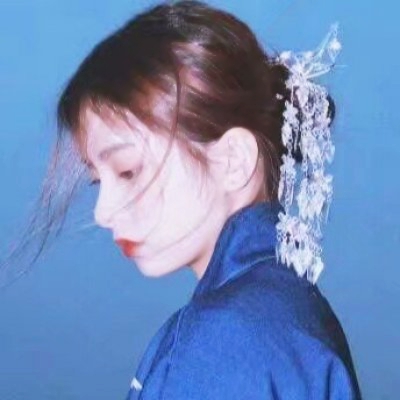孤独头像女生伤感古风图片
