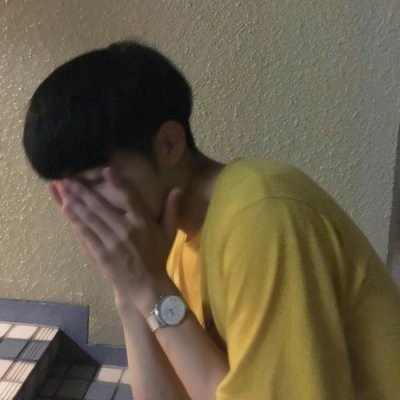 真人网图头像男伤感帅气图片