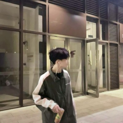 网红男生抖音头像