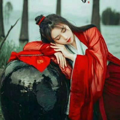 古风头像女真人红衣清冷伤感图片