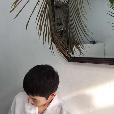 意境孤独高清头像男生图片