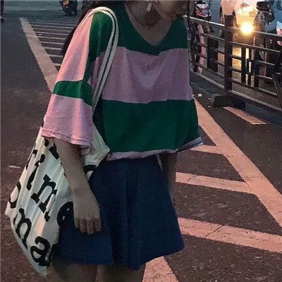 部位半身性感女头图片