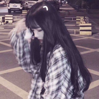 孤单伤感微信头像女生图片