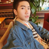 15岁左右男生照片头像真实