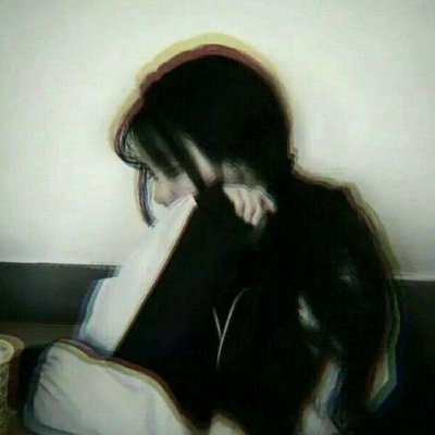 女生头像伤感黑白颓废图片