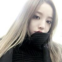 qq头像女生白发美女图片