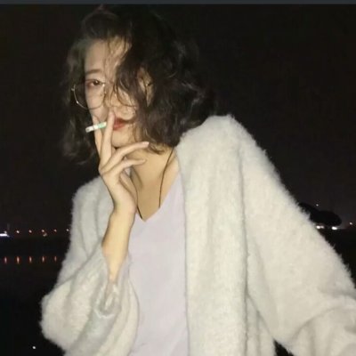 忧郁女生高清头像图片