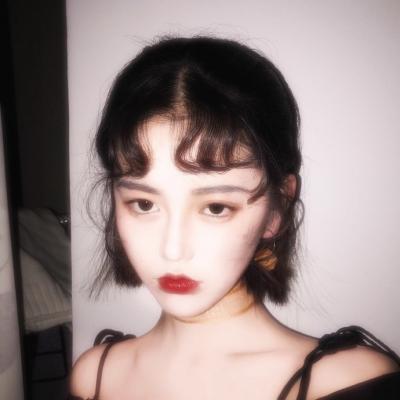高冷港风头像复古女生冷淡图片