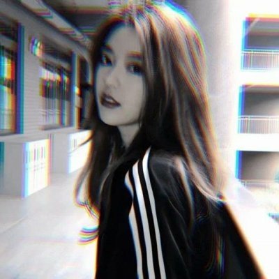 女生头像伤感黑白颓废图片