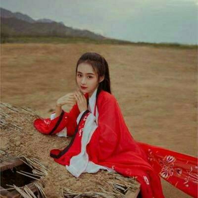 古风头像女真人红衣清冷伤感图片