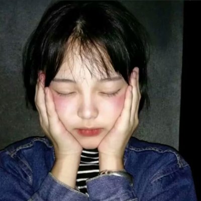 忧郁女生高清头像图片