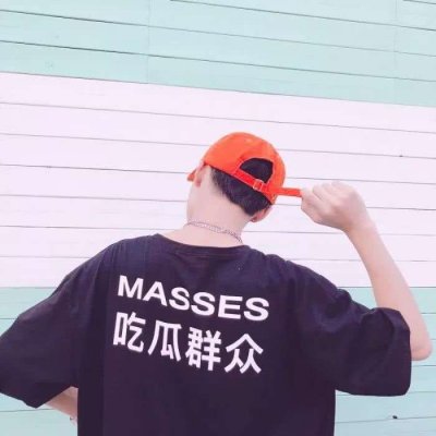 头像孤独背影男生伤感图片