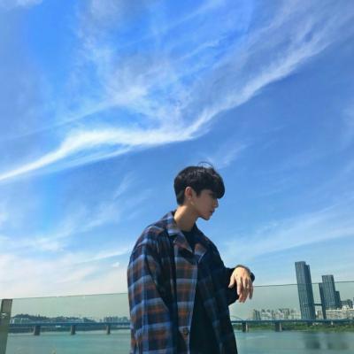 帅气个性大男孩头像图片