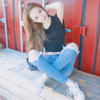 qq头像女生白发美女图片