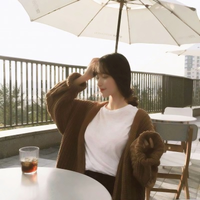 闺密头像两张一人一张小清新图片