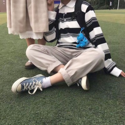qq情侣头像部位图真人
