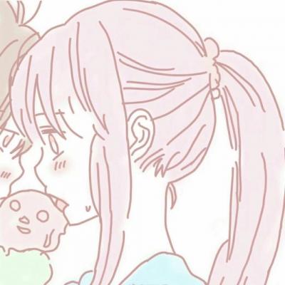 情侣头像高甜亲吻动漫