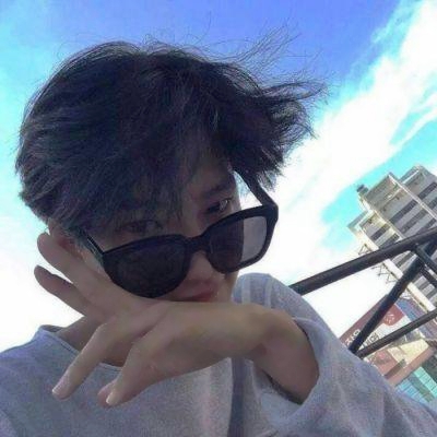 小清新图片唯美简约男生头像