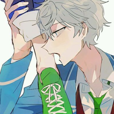 孤独伤感动漫头像男生图片