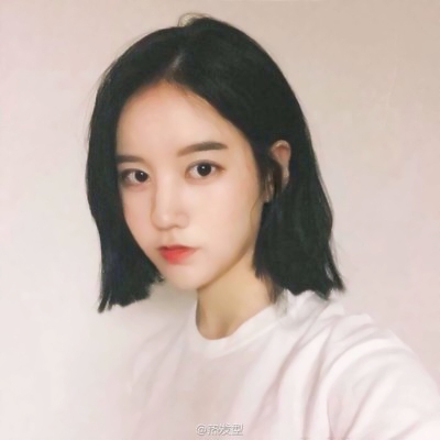 微信女生头像高冷短发图片