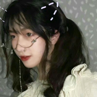 微信头像戴眼镜女
