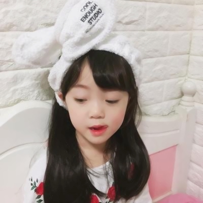 女生头像ins高级质感可爱萌娃