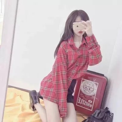 女生霸气头像手机挡脸