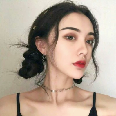 高冷黑暗丧系霸气女头真人版图片