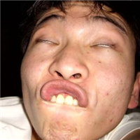 丑男搞笑图片头像