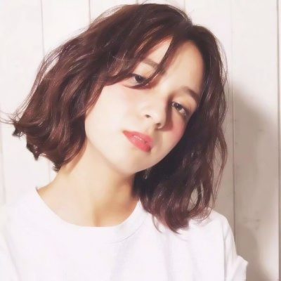 微信女生头像高冷短发图片