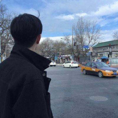 小清新图片唯美简约男生头像