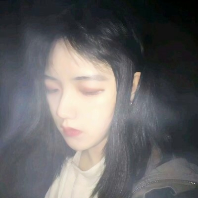 高冷黑暗丧系霸气女头真人版图片