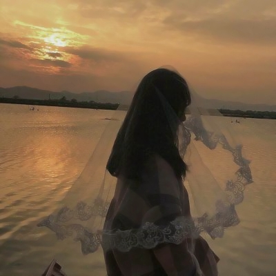 女生头像婚纱照唯美意境图片