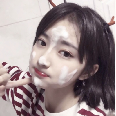 闺蜜qq头像两个一人一张照片