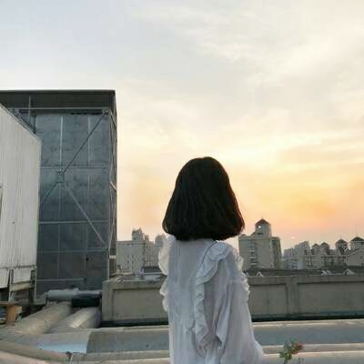 美女背影图片微信头像