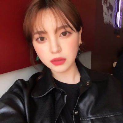 两人闺蜜头像配对一左一右图片