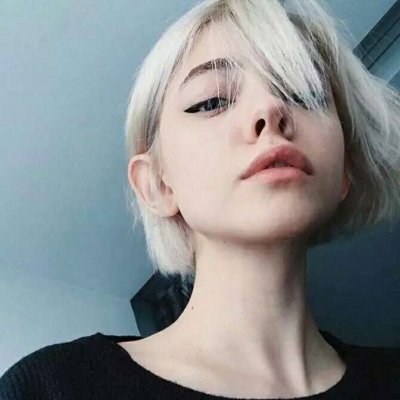 短发酷女人头像超酷