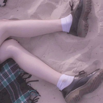 半身女头不露脸