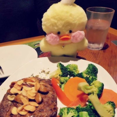 小黄鸭鸭头像