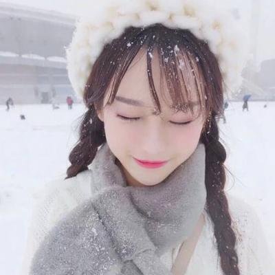漂亮美女小姐姐头像小清新图片