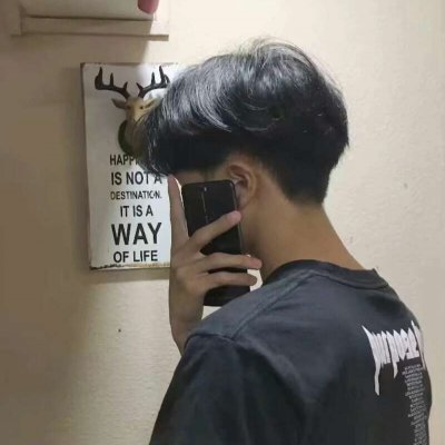 2025流行帅气qq男头图片