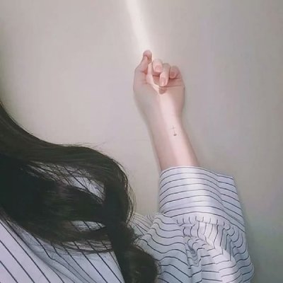 半身女头不露脸