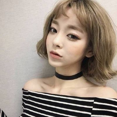 短发美女照片头像女生唯美