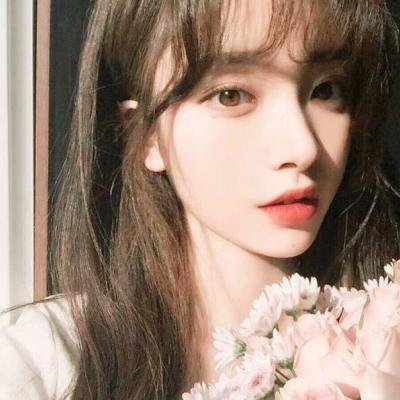 漂亮美女小姐姐头像小清新图片