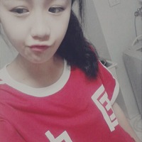 网红女生张依依头像图片